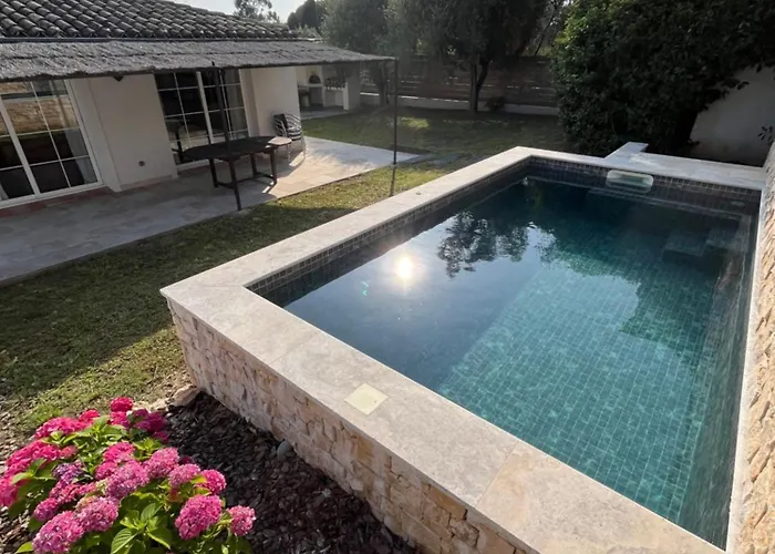 Les Du Parc Сasa de vacaciones Antibes